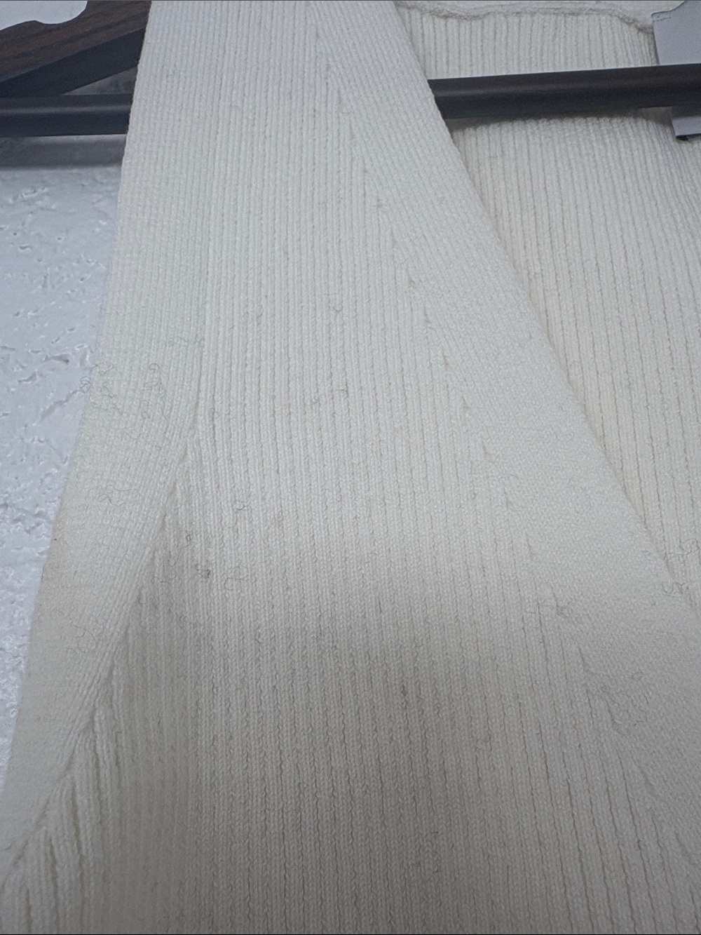 Reformation Cream Ribbed V-Neck Knit Tank - Picture 2 of 5